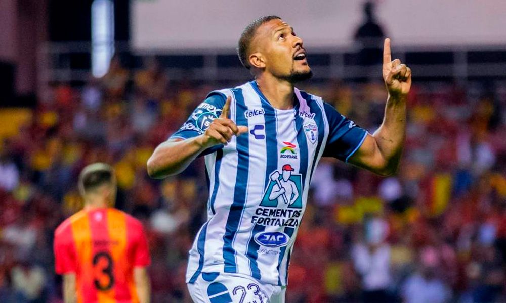Salomón Rondón encabeza la goleada de Pachuca sobre Herediano en la Concachampions