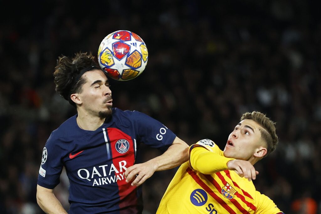 PSG Humilla al Barcelona y avanza a semifinales