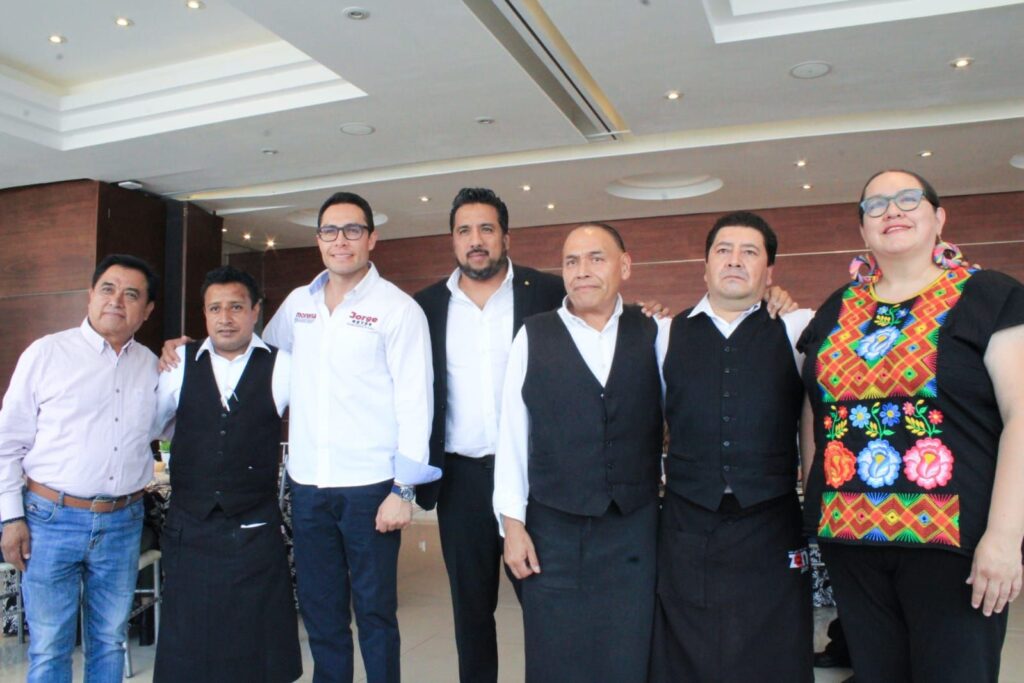 Necesario incentivar la apertura de pequeños negocios: Andrés Velázquez