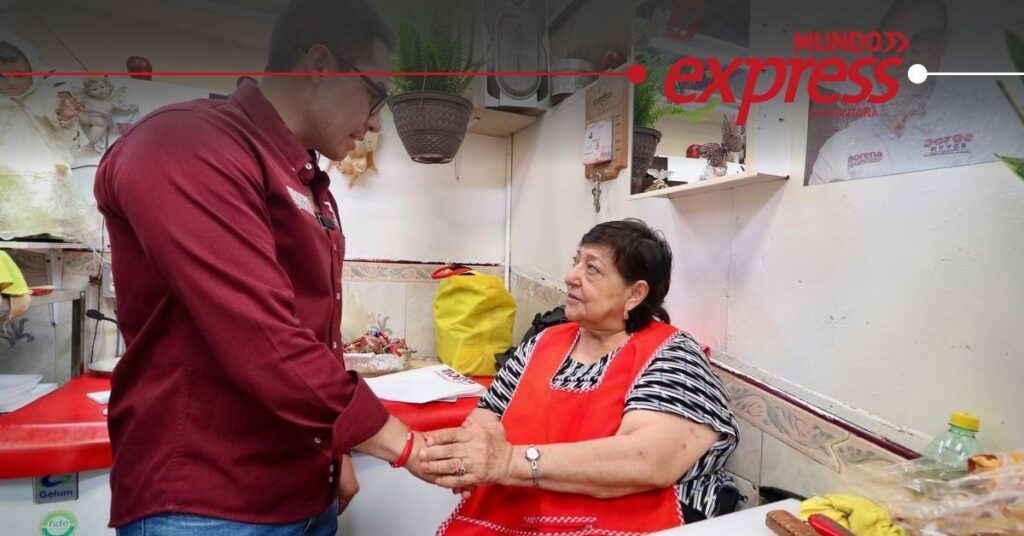 Jorge Reyes va por el respaldo a comercio local en Pachuca