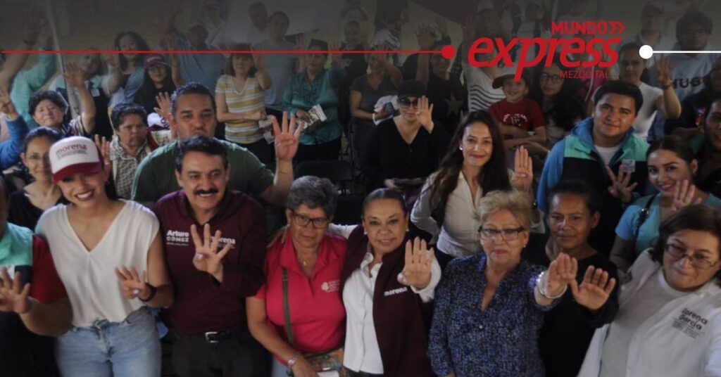 Habitantes de Ahuehuetitla piden a Lorena García mejor transporte