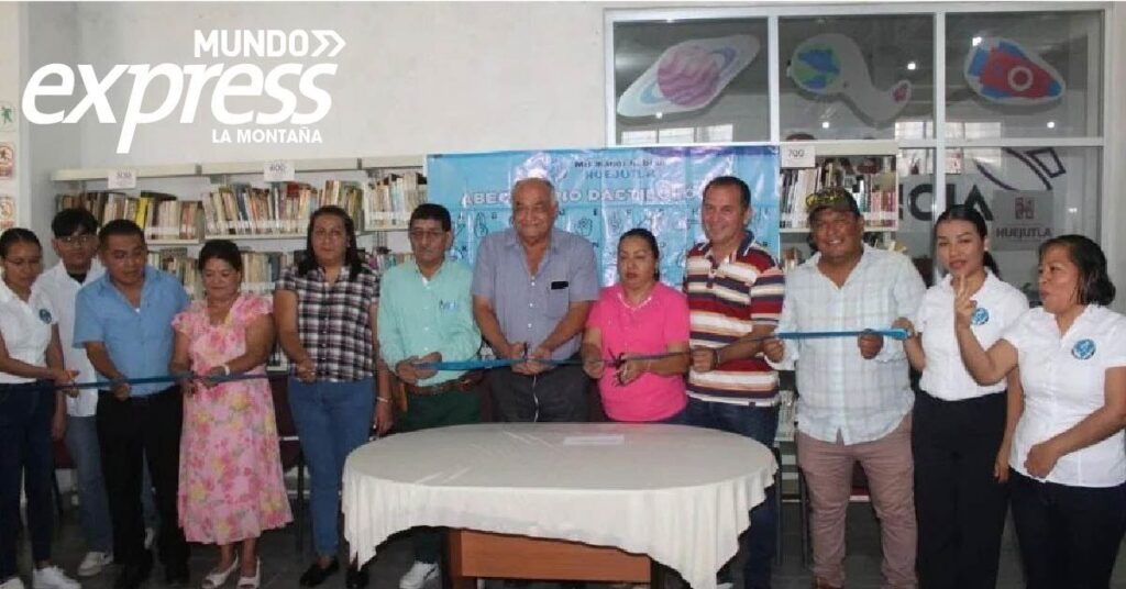 Inicia taller de Lengua de Señas Mexicana en Huejutla