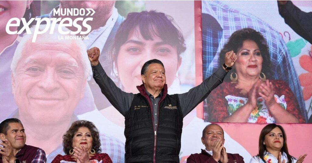 Menchaca atiende necesidades de Molango con “Rutas de la Transformación”