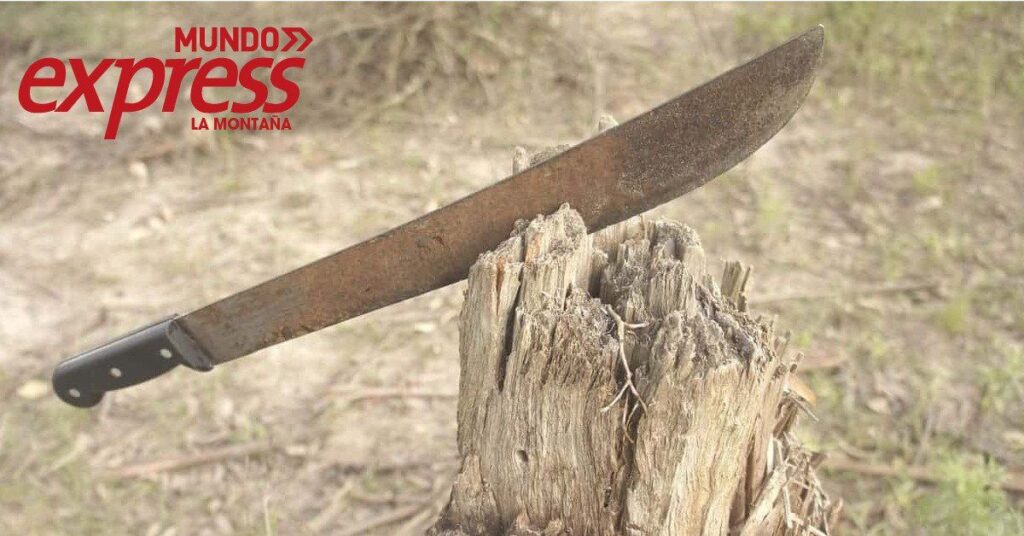 Adolescente de 16 años es brutalmente atacado con machete en Tlanchinol