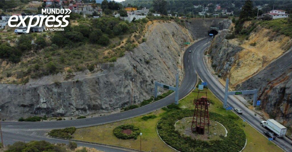Cierran carretera Pachuca – Tampico