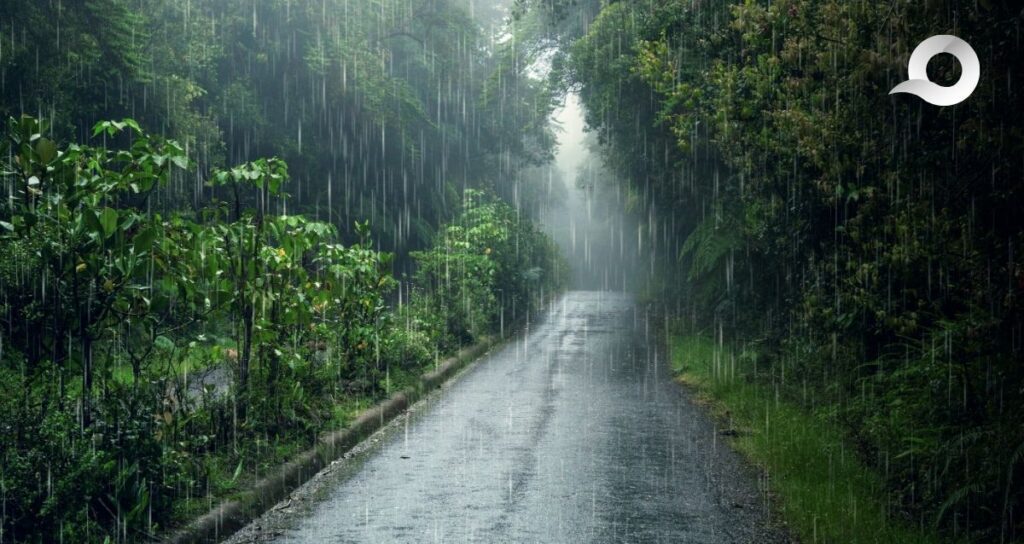 Inundaciones paralizan el pueblo mágico de Real del Monte