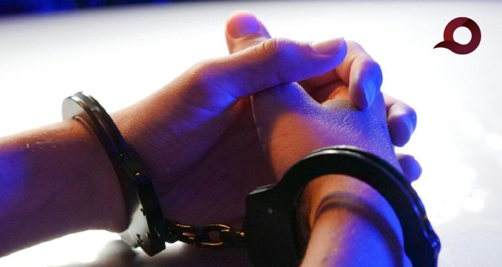 Mineral del Monte en la mira: ¿Por qué solo suspendieron a 1 de 3 policías agresores?