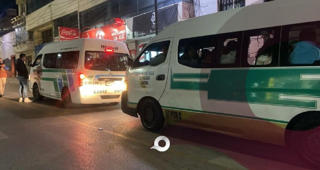 Usuarios de Pachuca piden reforzar el servicio de colectivas hacia Barromex y Azoyatla